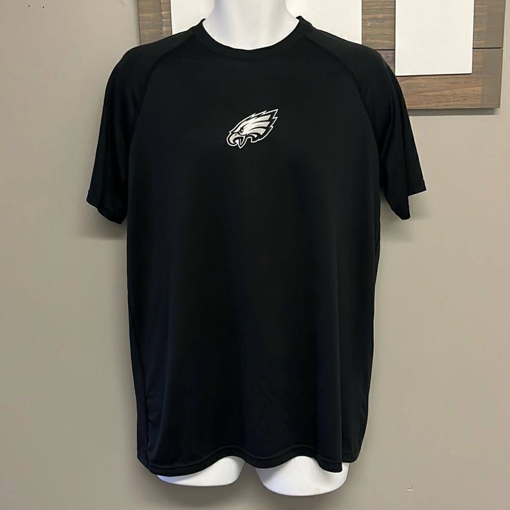 NFL Under Armour Combine Black Short Sleeve Philadelphia Eagles Short- Medium